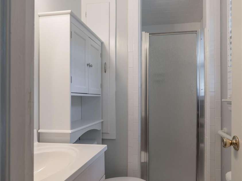 2808 Findley Road, Statesville, NC 28625.  MLS# CAR4255364, YatesRealty ID 14043. Primary Bathroom