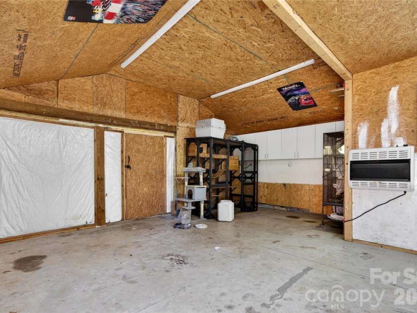 991 Shearers Road, Mooresville, NC 28115.  MLS# CAR4370372, YatesRealty ID 14043. 