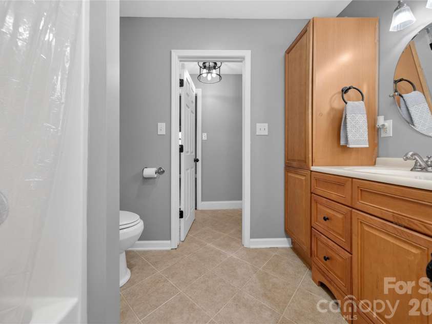 991 Shearers Road, Mooresville, NC 28115.  MLS# CAR4370372, YatesRealty ID 14043. 
