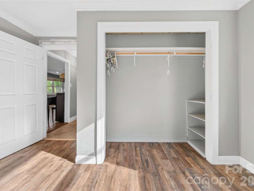 991 Shearers Road, Mooresville, NC 28115.  MLS# CAR4370372, YatesRealty ID 14043. 