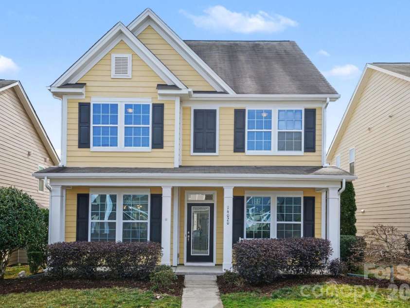 14020 Helen Benson Boulevard, Davidson, NC 28036.  MLS# CAR4344535, YatesRealty ID 14044. 