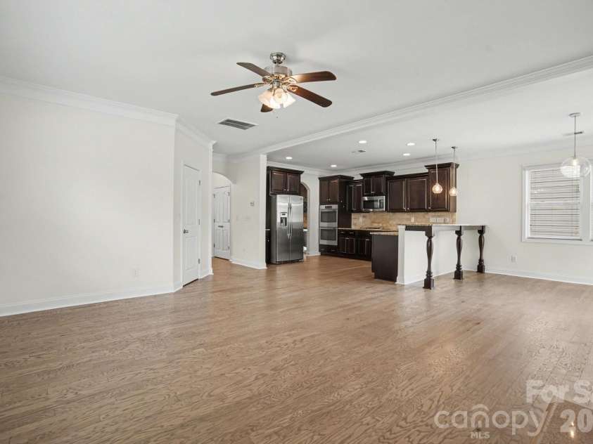 14020 Helen Benson Boulevard, Davidson, NC 28036.  MLS# CAR4344535, YatesRealty ID 14044. 