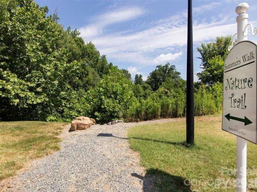 14020 Helen Benson Boulevard, Davidson, NC 28036.  MLS# CAR4344535, YatesRealty ID 14044. 