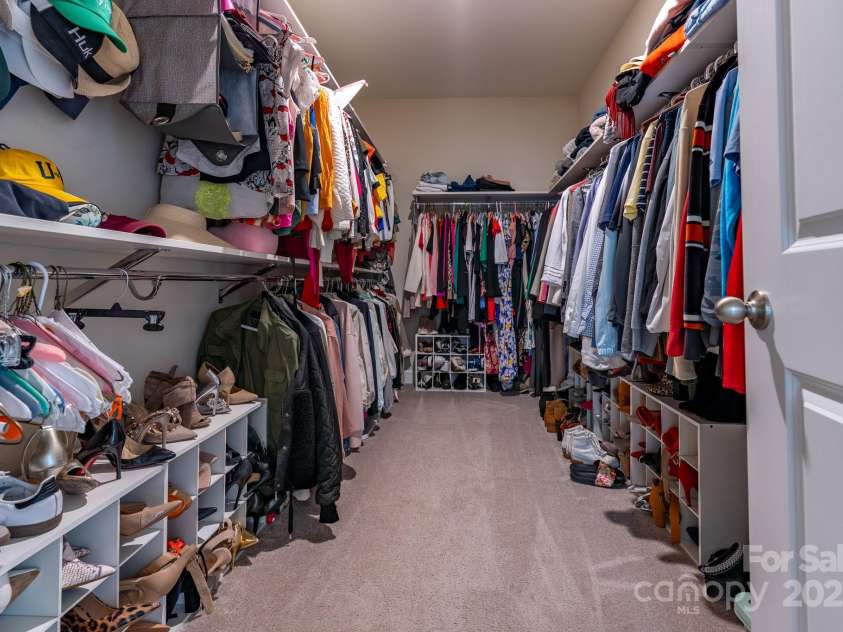 16711 Monocacy Boulevard, Huntersville, NC 28078.  MLS# CAR4249160, YatesRealty ID 14044. 