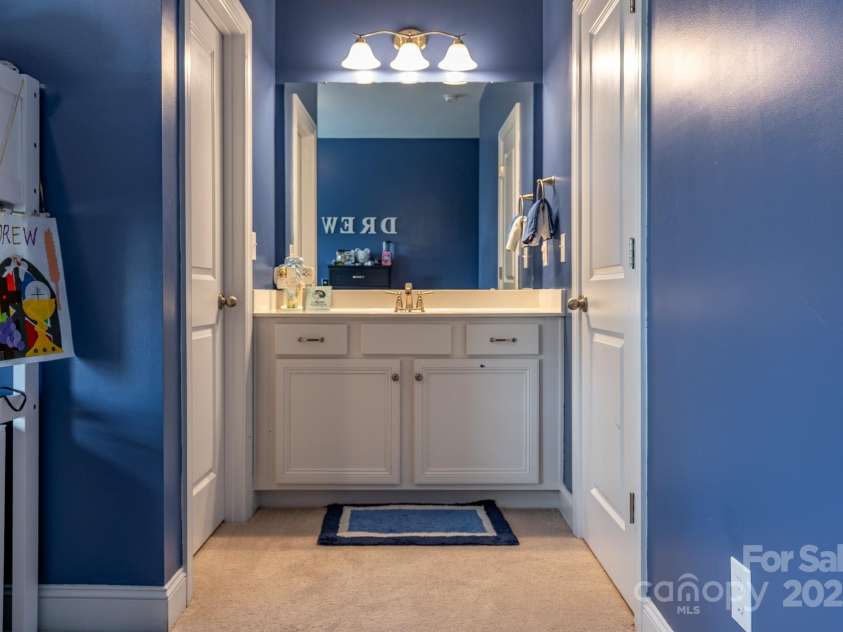 16711 Monocacy Boulevard, Huntersville, NC 28078.  MLS# CAR4249160, YatesRealty ID 14044. 