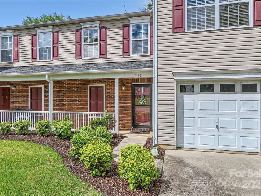 6335 Ziegler Lane, Charlotte, NC 28269.  MLS# CAR4256631, YatesRealty ID 14045. 