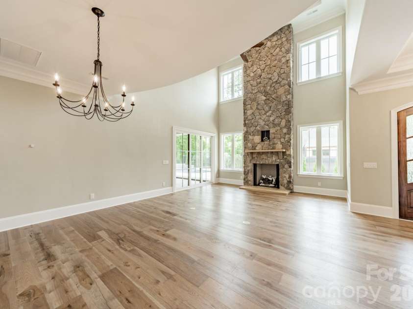 519 Winding Way, Belmont, NC 28012.  MLS# CAR4371936, YatesRealty ID 14048. 
