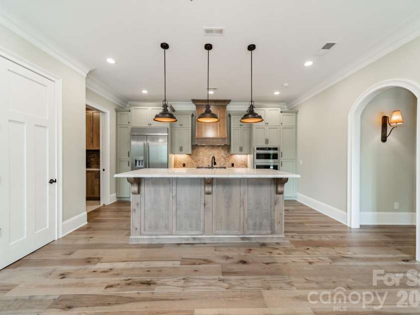 519 Winding Way, Belmont, NC 28012.  MLS# CAR4371936, YatesRealty ID 14048. 