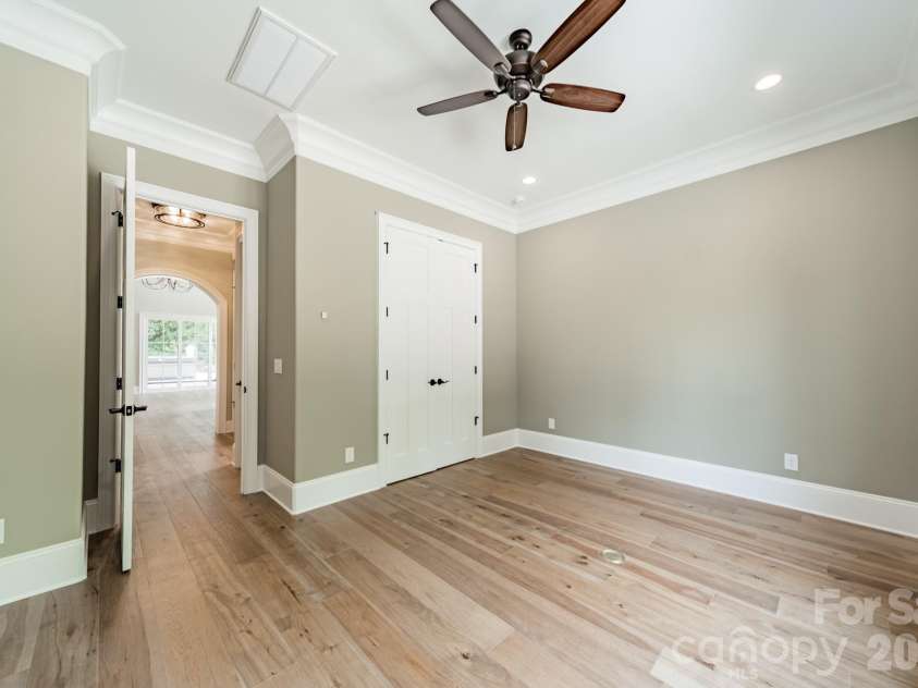 519 Winding Way, Belmont, NC 28012.  MLS# CAR4371936, YatesRealty ID 14048. 