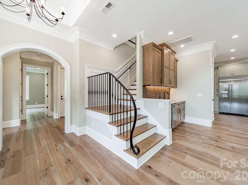519 Winding Way, Belmont, NC 28012.  MLS# CAR4371936, YatesRealty ID 14048. 