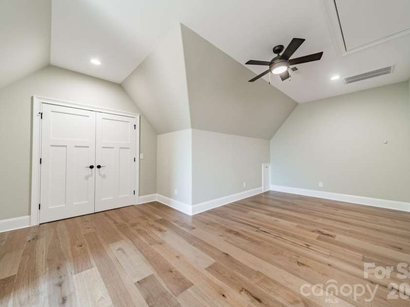 519 Winding Way, Belmont, NC 28012.  MLS# CAR4371936, YatesRealty ID 14048. 
