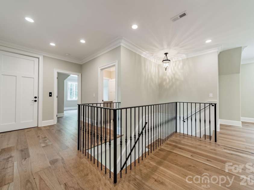 519 Winding Way, Belmont, NC 28012.  MLS# CAR4371936, YatesRealty ID 14048. 
