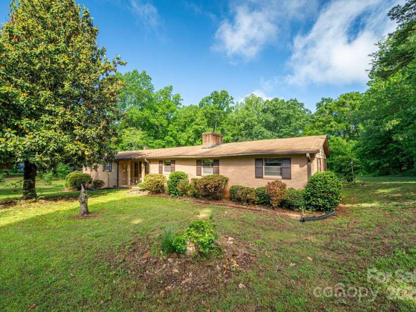 2871 Loviee Road, Lincolnton, NC 28092.  MLS# CAR4255104, YatesRealty ID 14049. 