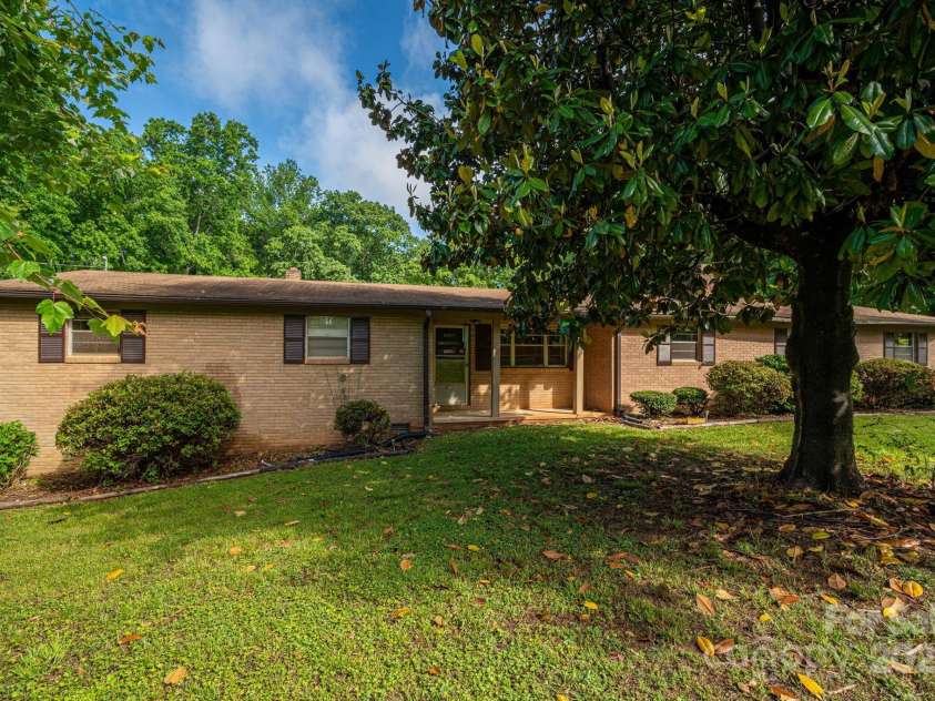 2871 Loviee Road, Lincolnton, NC 28092.  MLS# CAR4255104, YatesRealty ID 14049. 