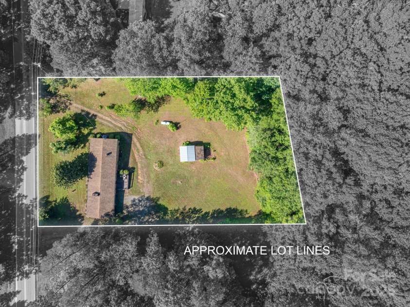 2871 Loviee Road, Lincolnton, NC 28092.  MLS# CAR4255104, YatesRealty ID 14049. 