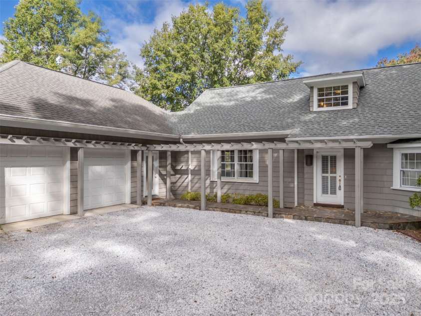 55 First Street, Tryon, NC 28782.  MLS# CAR4297119, YatesRealty ID 1405. 