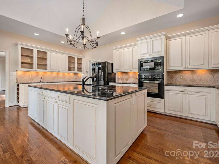 55 First Street, Tryon, NC 28782.  MLS# CAR4297119, YatesRealty ID 1405. 