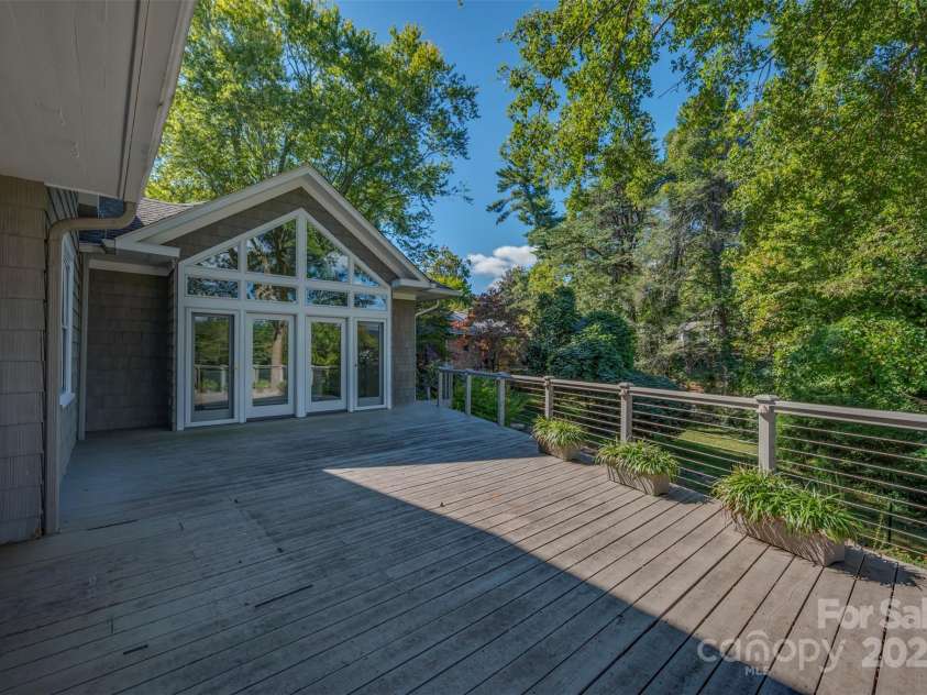 55 First Street, Tryon, NC 28782.  MLS# CAR4297119, YatesRealty ID 1405. 