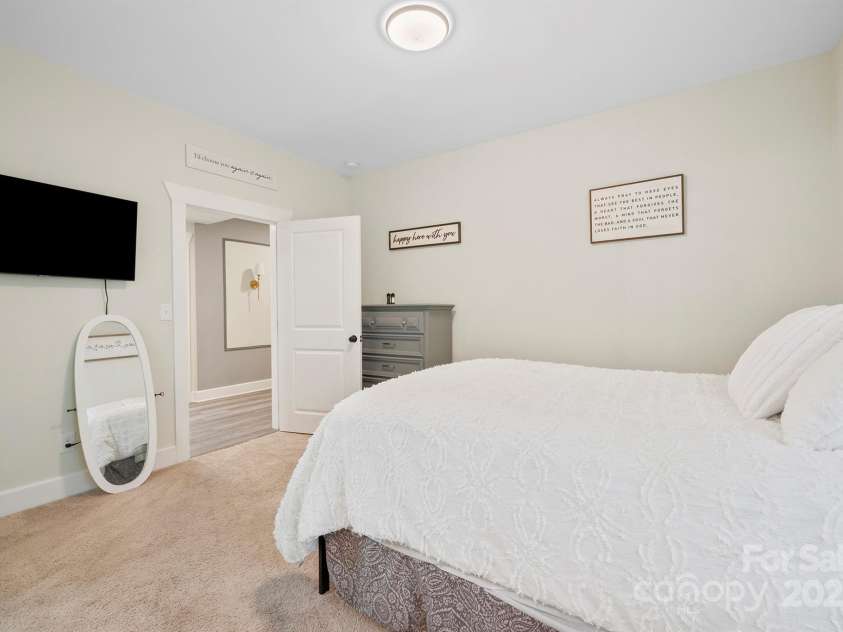 600 3rd Street, Spencer, NC 28159.  MLS# CAR4247406, YatesRealty ID 14050. 