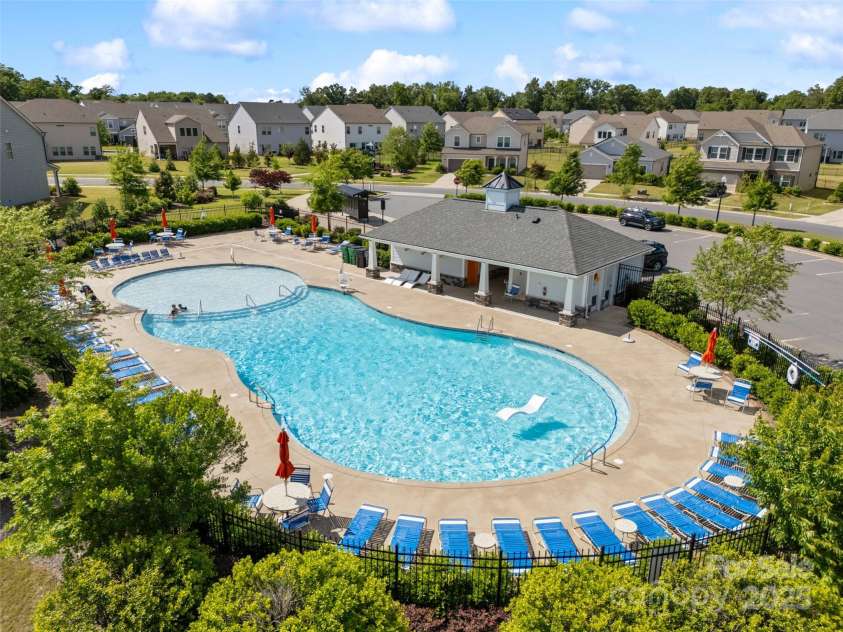 7318 Rupell Drive, Charlotte, NC 28273.  MLS# CAR4255469, YatesRealty ID 14051. 