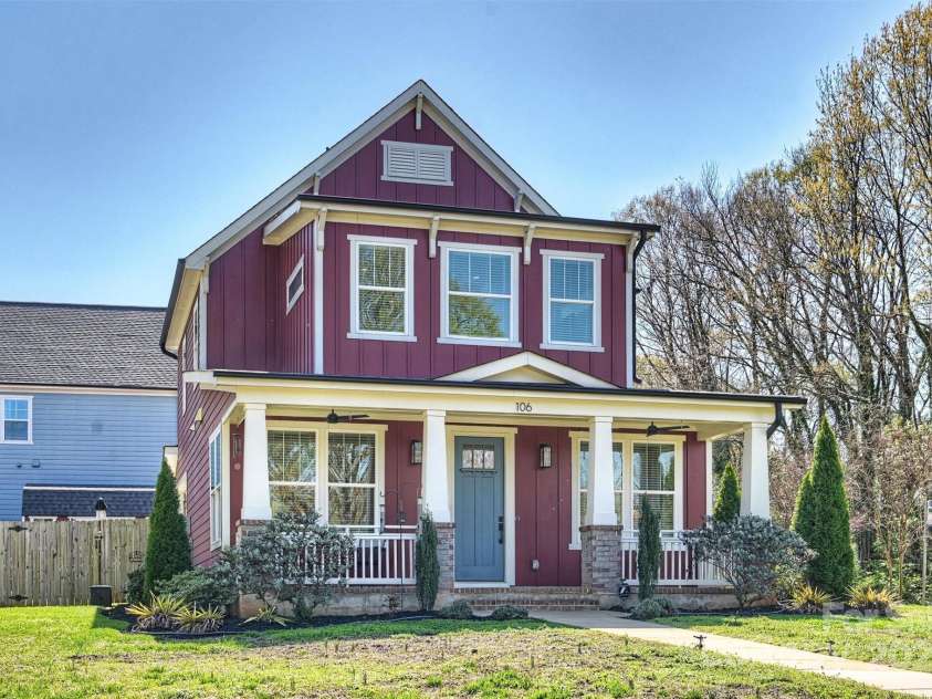 106 Orange Street, Charlotte, NC 28205.  MLS# CAR4228507, YatesRealty ID 14052. 
