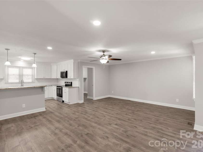3879 Flat Creek Road, Lancaster, SC 29720.  MLS# CAR4346280, YatesRealty ID 14052. 