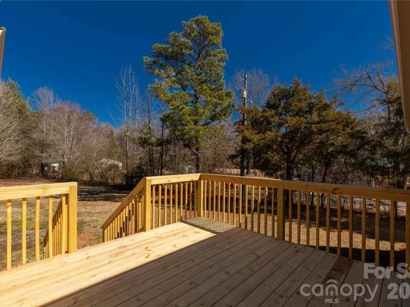 3879 Flat Creek Road, Lancaster, SC 29720.  MLS# CAR4346280, YatesRealty ID 14052. 
