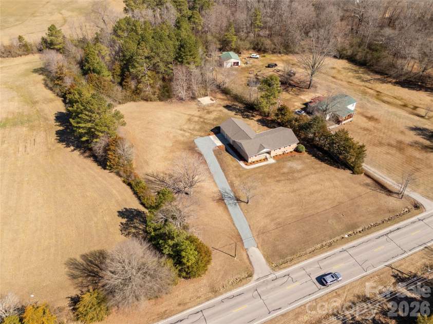 3879 Flat Creek Road, Lancaster, SC 29720.  MLS# CAR4346280, YatesRealty ID 14052. 