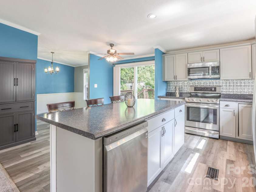 2171 Brantley Creek Drive, Kannapolis, NC 28083.  MLS# CAR4410508, YatesRealty ID 14053. 