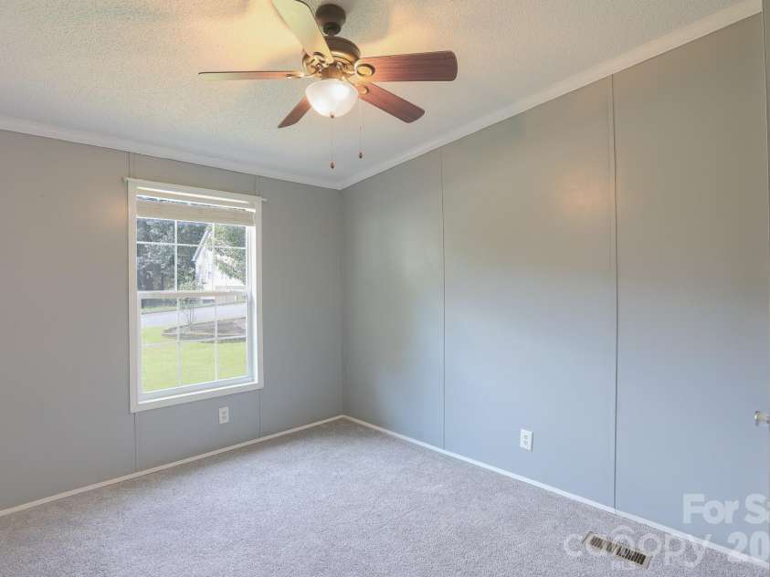 2171 Brantley Creek Drive, Kannapolis, NC 28083.  MLS# CAR4410508, YatesRealty ID 14053. 