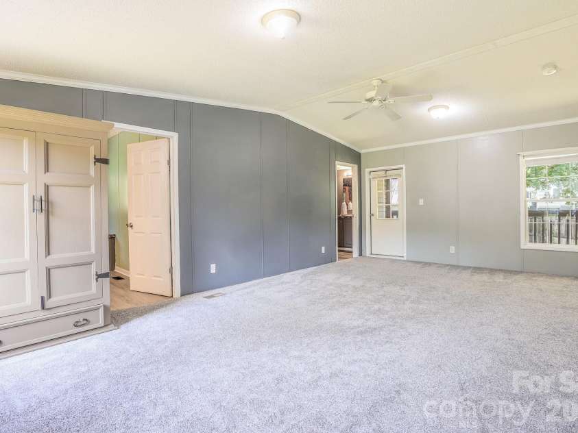 2171 Brantley Creek Drive, Kannapolis, NC 28083.  MLS# CAR4410508, YatesRealty ID 14053. 