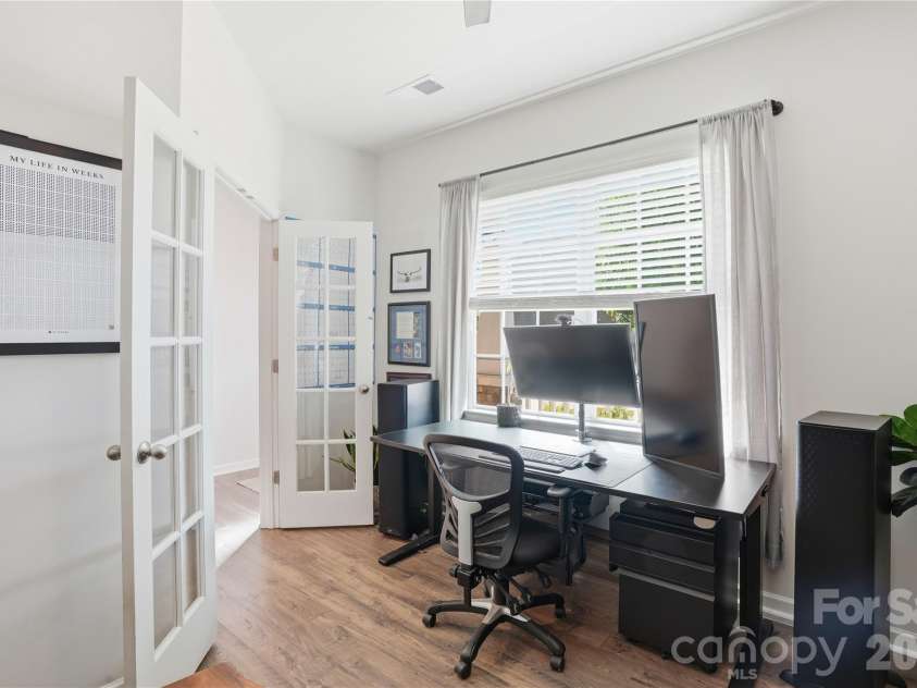 3215 Aransas Road, Charlotte, NC 28214.  MLS# CAR4370441, YatesRealty ID 14054. 
