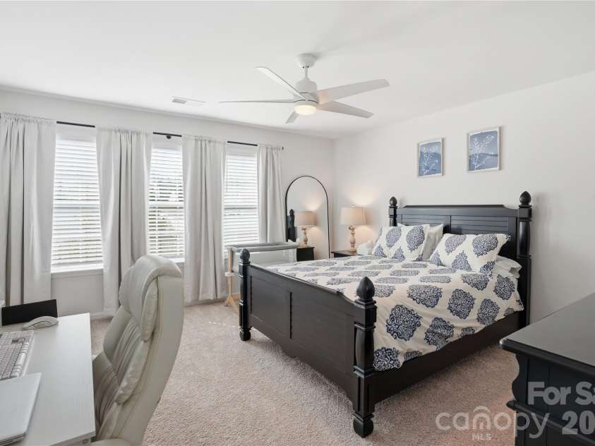 3215 Aransas Road, Charlotte, NC 28214.  MLS# CAR4370441, YatesRealty ID 14054. 