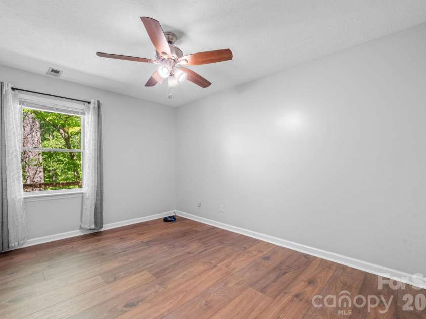 113 Foxfire Drive, Morganton, NC 28655.  MLS# CAR4370061, YatesRealty ID 14055. 