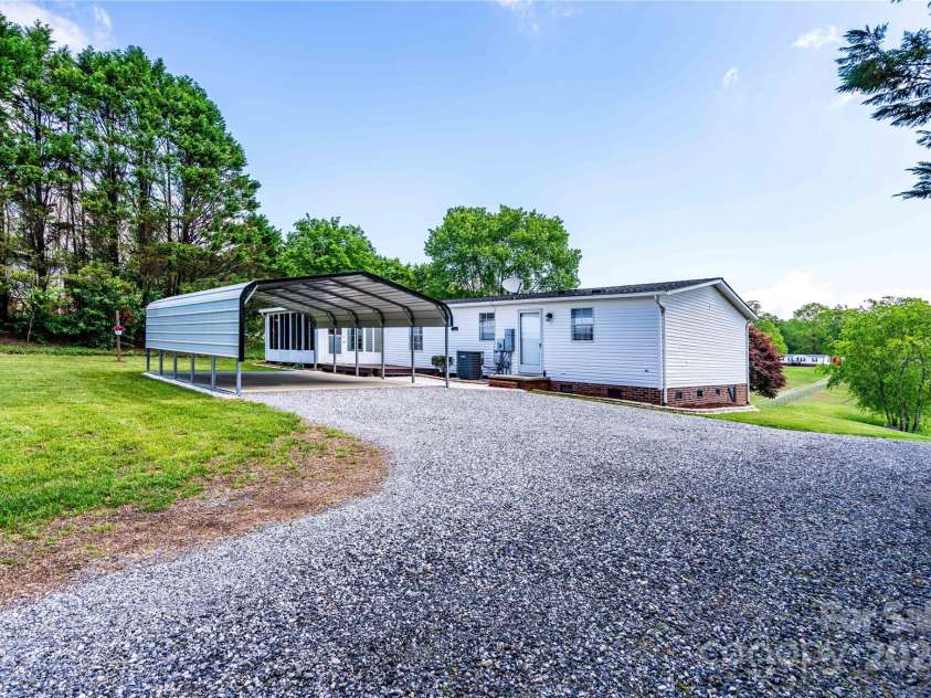 186 Ellendale Lane, Taylorsville, NC 28681.  MLS# CAR4247159, YatesRealty ID 14055. 