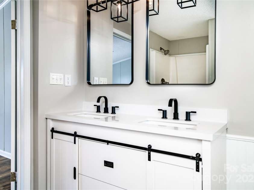 186 Ellendale Lane, Taylorsville, NC 28681.  MLS# CAR4247159, YatesRealty ID 14055. 