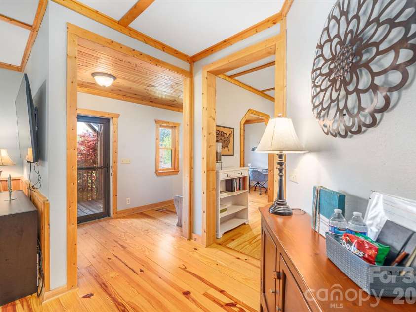 129 Valley Creek Drive, Maggie Valley, NC 28751.  MLS# CAR4363296, YatesRealty ID 14056. 