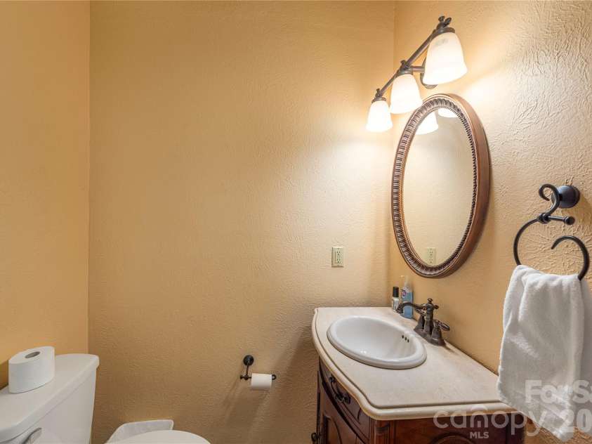 129 Valley Creek Drive, Maggie Valley, NC 28751.  MLS# CAR4363296, YatesRealty ID 14056. 