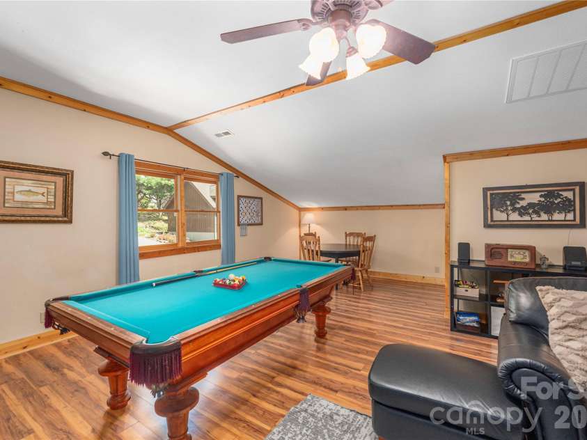 129 Valley Creek Drive, Maggie Valley, NC 28751.  MLS# CAR4363296, YatesRealty ID 14056. 