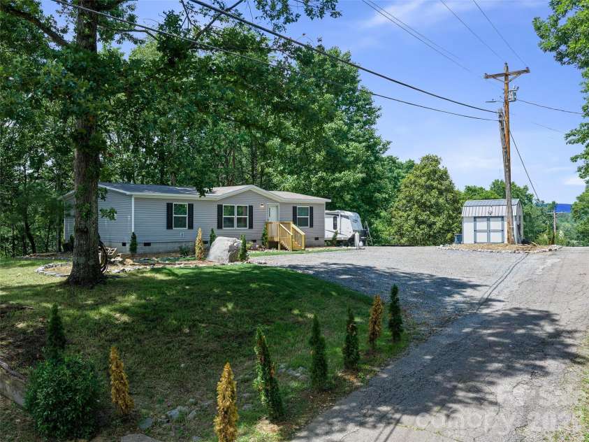 151 Mourning Dove Drive, Marion, NC 28752.  MLS# CAR4388946, YatesRealty ID 14057. 