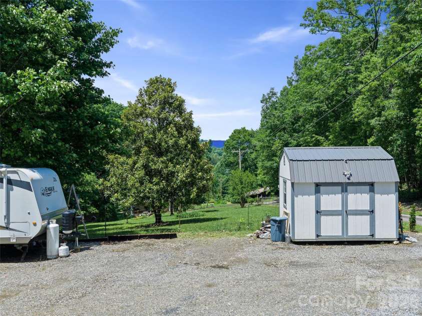 151 Mourning Dove Drive, Marion, NC 28752.  MLS# CAR4388946, YatesRealty ID 14057. 