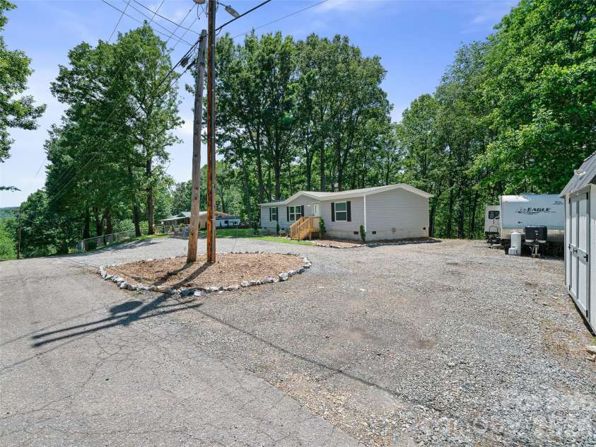 151 Mourning Dove Drive, Marion, NC 28752.  MLS# CAR4388946, YatesRealty ID 14057. 