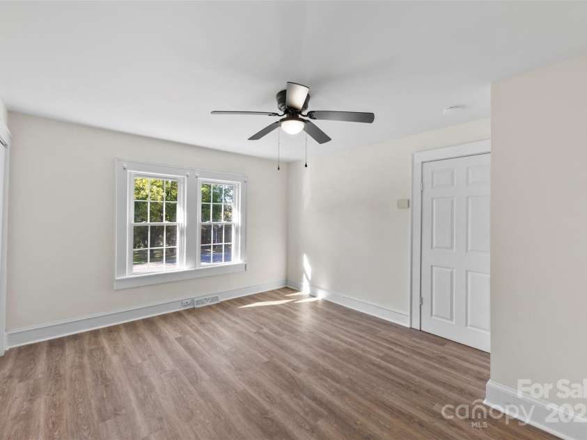 601 12th Street, Bessemer City, NC 28016.  MLS# CAR4312531, YatesRealty ID 14058. 