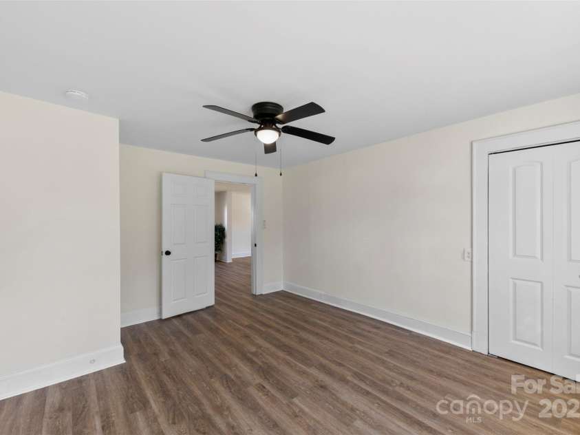 601 12th Street, Bessemer City, NC 28016.  MLS# CAR4312531, YatesRealty ID 14058. 