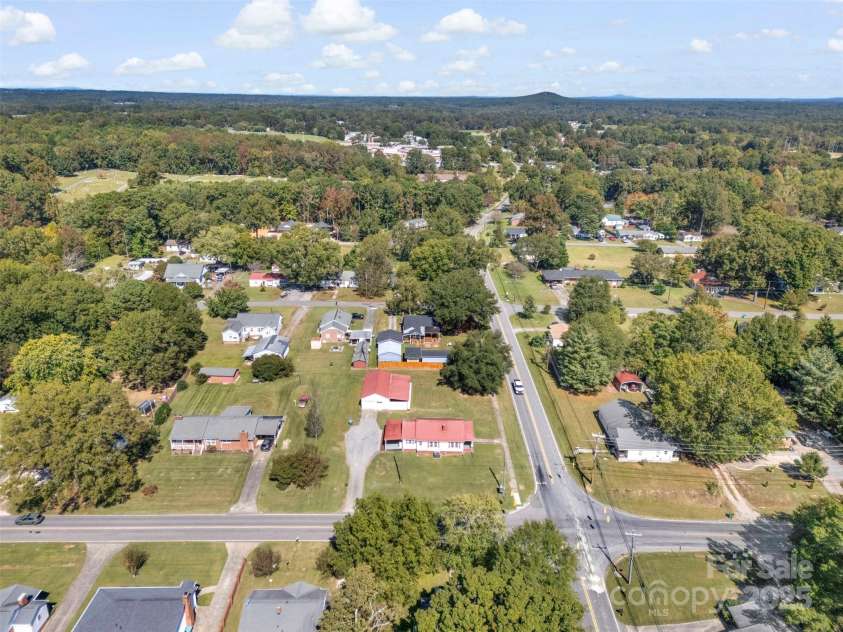 601 12th Street, Bessemer City, NC 28016.  MLS# CAR4312531, YatesRealty ID 14058. 