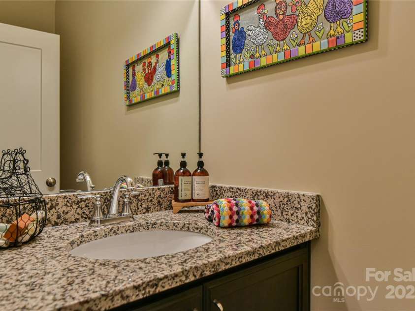 140 Atlantic Falls Trail, Black Mountain, NC 28711.  MLS# CAR4258087, YatesRealty ID 14059. 1/2 Bath on Main Level