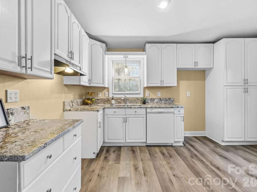 3618 Waterloo Drive, Harrisburg, NC 28075.  MLS# CAR4316591, YatesRealty ID 1406. 