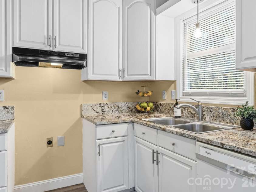 3618 Waterloo Drive, Harrisburg, NC 28075.  MLS# CAR4316591, YatesRealty ID 1406. 