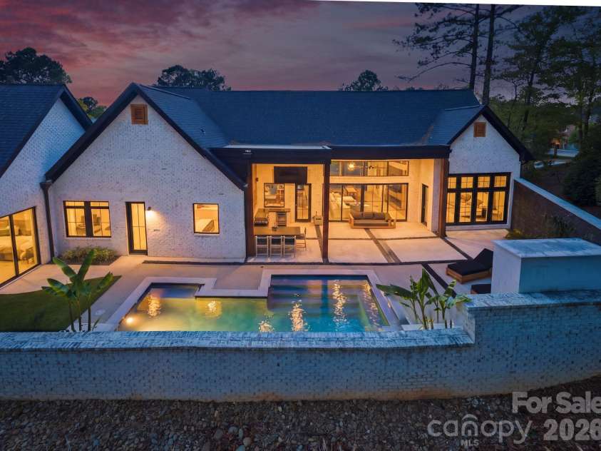 1462 Winged Foot Drive, Denver, NC 28037.  MLS# CAR4371870, YatesRealty ID 14061. 