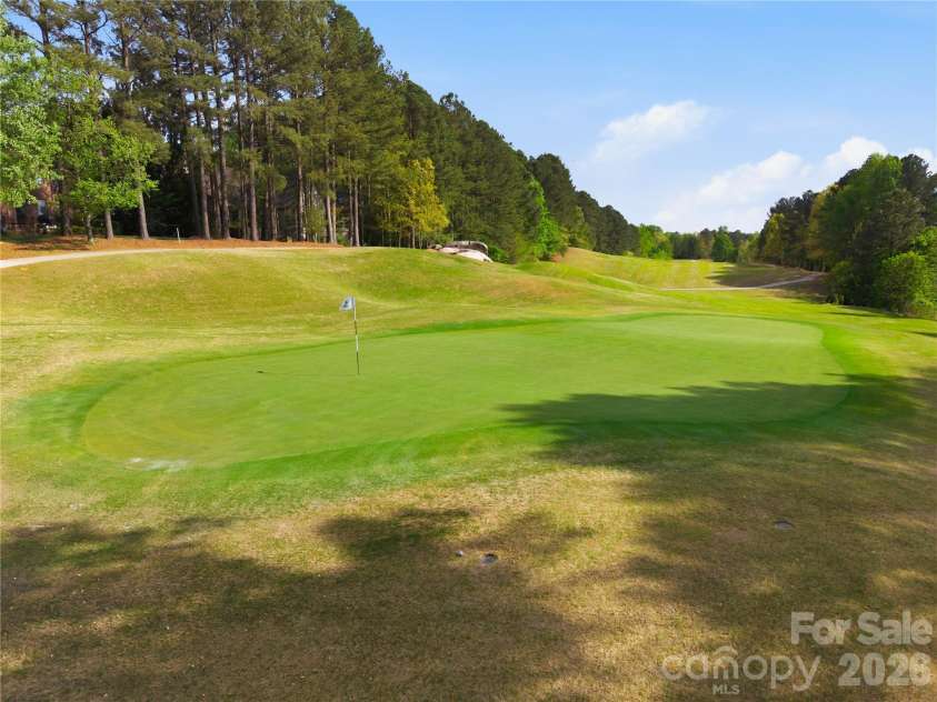 1462 Winged Foot Drive, Denver, NC 28037.  MLS# CAR4371870, YatesRealty ID 14061. 
